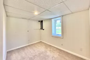1979 Memory Ln, North Saint Paul, MN 55109 - Photo 17