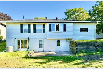 1979 Memory Lane, North Saint Paul, MN 55109 - Photo 21