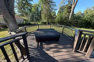1181 Laurie Rd W, Roseville, MN 55113 - Photo 7