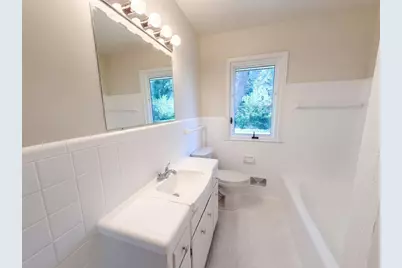 1181 Laurie Road W, Roseville, MN 55113 - Photo 11