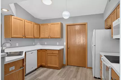 9254 Prairieview Trail N, Champlin, MN 55316 - Photo 11