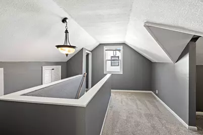 63 Iowa Avenue W, Saint Paul, MN 55117 - Photo 15