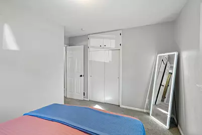 63 Iowa Avenue W, Saint Paul, MN 55117 - Photo 11