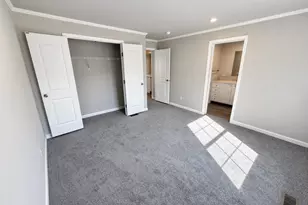 215 N McKay Ave, Alexandria, MN 56308 - Photo 5