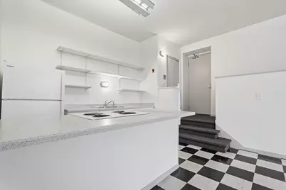 208 E Hennepin Ave #206, Minneapolis, MN 55414 - Photo 17