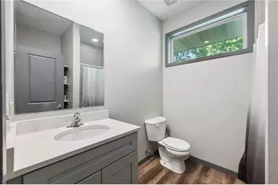 211 Belvidere Street E, Saint Paul, MN 55107 - Photo 21