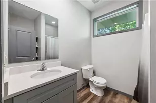 211 Belvidere St E, Saint Paul, MN 55107 - Photo 21