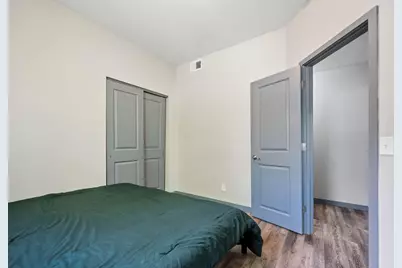 211 Belvidere Street E, Saint Paul, MN 55107 - Photo 19