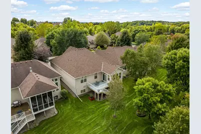 18519 Farmstead Circle, Eden Prairie, MN 55347 - Photo 35