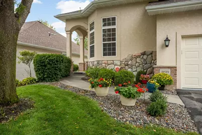 18519 Farmstead Circle, Eden Prairie, MN 55347 - Photo 3