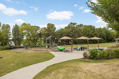 18519 Farmstead Circle, Eden Prairie, MN 55347 - Photo 41