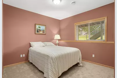 18519 Farmstead Circle, Eden Prairie, MN 55347 - Photo 29