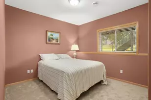 18519 Farmstead Cir, Eden Prairie, MN 55347 - Photo 29