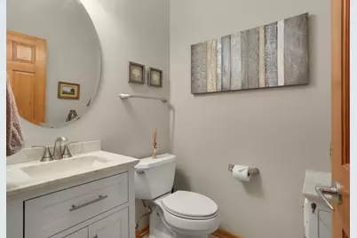 18519 Farmstead Circle, Eden Prairie, MN 55347 - Photo 23