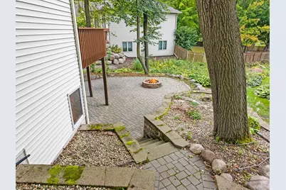 8915 Umbria Place N, Maple Grove, MN 55311 - Photo 59