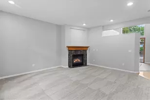 8915 Umbria Pl N, Maple Grove, MN 55311 - Photo 7