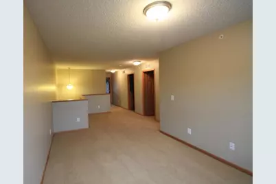 11040 Fergus Street NE #E, Blaine, MN 55449 - Photo 9