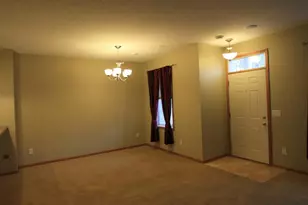 11040 Fergus St NE, Blaine, MN 55449 - Photo 7