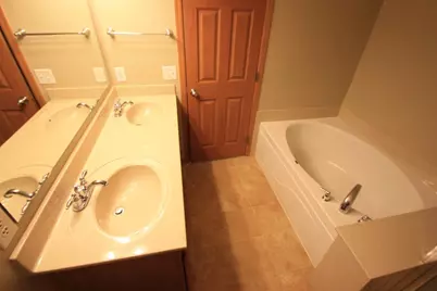 11040 Fergus Street NE #E, Blaine, MN 55449 - Photo 19