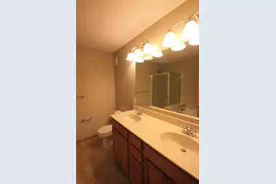 11040 Fergus Street NE #E, Blaine, MN 55449 - Photo 17