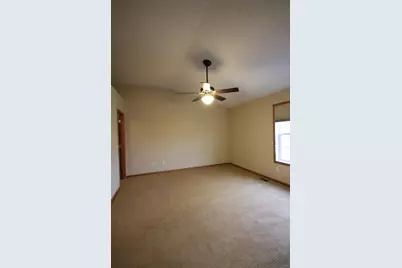 11040 Fergus Street NE #E, Blaine, MN 55449 - Photo 11