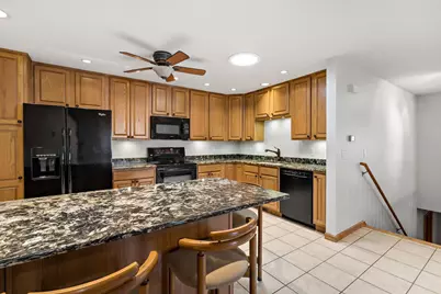 7161 Cahill Avenue, Inver Grove Heights, MN 55076 - Photo 9