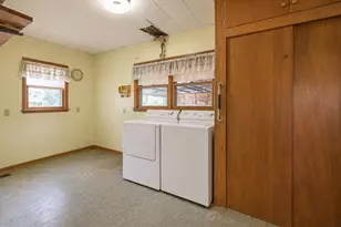 401 Park St, Freeborn, MN 56032 - Photo 23