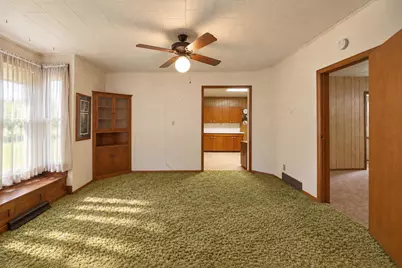 401 Park Street, Freeborn, MN 56032 - Photo 17