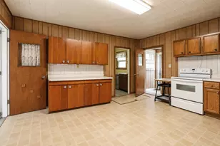 401 Park St, Freeborn, MN 56032 - Photo 19