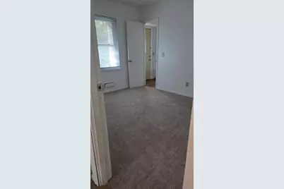2806 Emerson Avenue N, Minneapolis, MN 55411 - Photo 11