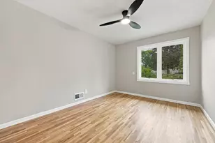 1709 Cochrane Ave, Eagan, MN 55122 - Photo 15