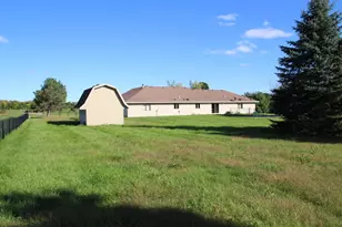 12221 85th Ave, Milaca, MN 56353 - Photo 23