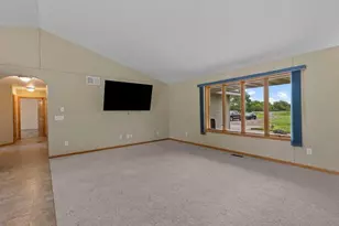 12221 85th Ave, Milaca, MN 56353 - Photo 5
