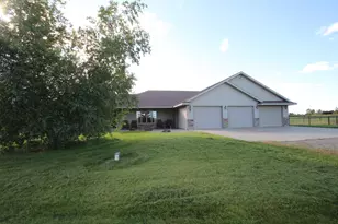 12221 85th Ave, Milaca, MN 56353 - Photo 1