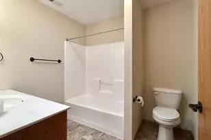 438 Cassandra Drive, New Richmond, WI 54017 - Photo 17