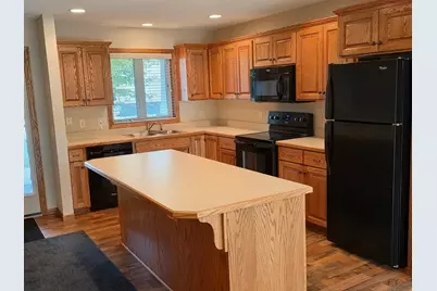 438 Cassandra Drive #41, New Richmond, WI 54017 - Photo 3