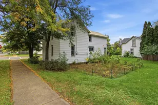 465 W Spruce St, Chippewa Falls, WI 54729 - Photo 29