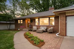 2482 Pascal St, Roseville, MN 55113 - Photo 1