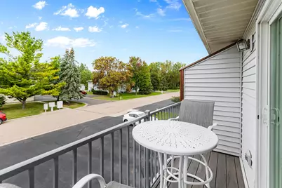 3290 Greenbrier Street #3290C, Vadnais Heights, MN 55127 - Photo 5