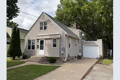 1033 3rd Avenue SE, Rochester, MN 55904 - Photo 1