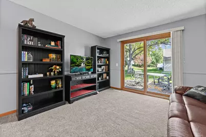14872 Embry Path, Apple Valley, MN 55124 - Photo 7