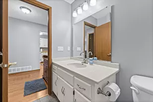 14872 Embry Path, Apple Valley, MN 55124 - Photo 31