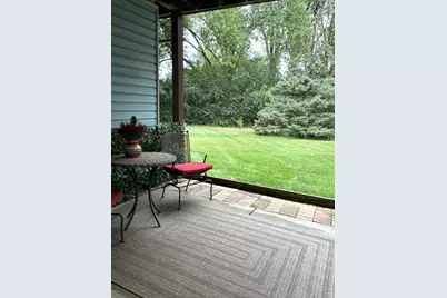 997 Heritage Court E, Vadnais Heights, MN 55127 - Photo 19