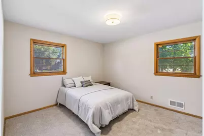 4243 Douglas Drive N, Crystal, MN 55422 - Photo 17