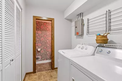 7227 W Franklin Avenue, Saint Louis Park, MN 55426 - Photo 17