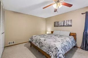 7227 W Franklin Ave, Saint Louis Park, MN 55426 - Photo 23
