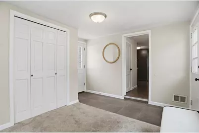 8841 Nicollet Avenue S, Bloomington, MN 55420 - Photo 11