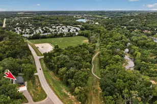 1810 Mayowood Rd SW, Rochester, MN 55902 - Photo 5