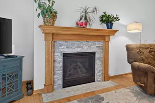 3896 Darling Dr, Woodbury, MN 55125 - Photo 7