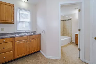 843 E Ivy Avenue E, Saint Paul, MN 55106 - Photo 5